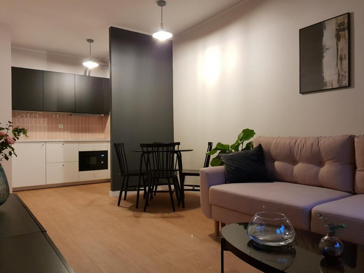 Apartament Male Garbary Poznan Exterior photo
